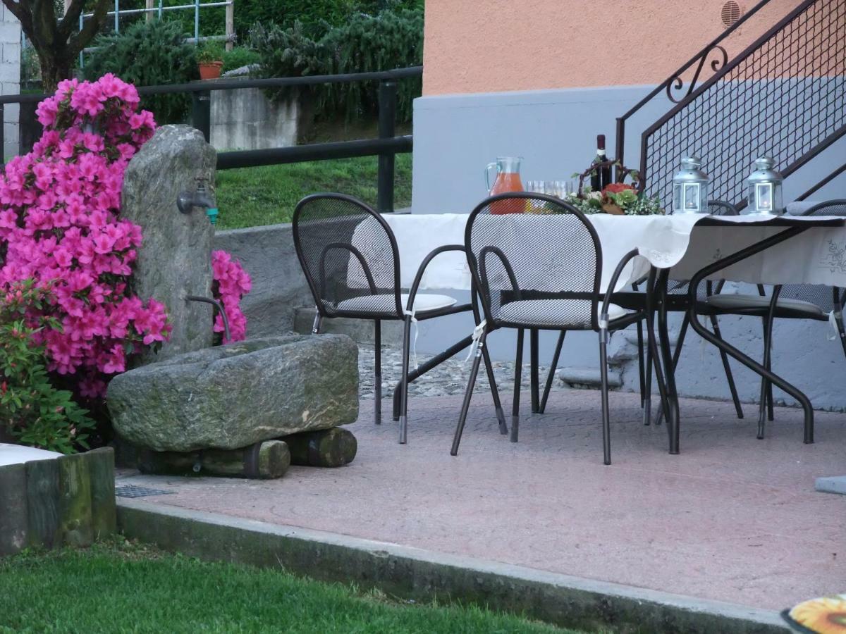 Вилла Azalea Di Gigliola Ziello - "Casa Azalea" Кремия Экстерьер фото